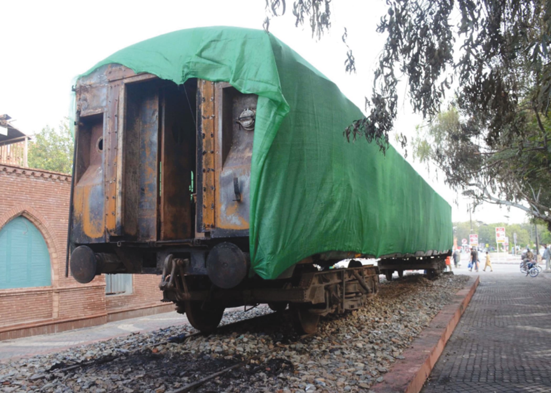 $2.5 billion Karachi-Rohri rail project set for 2027