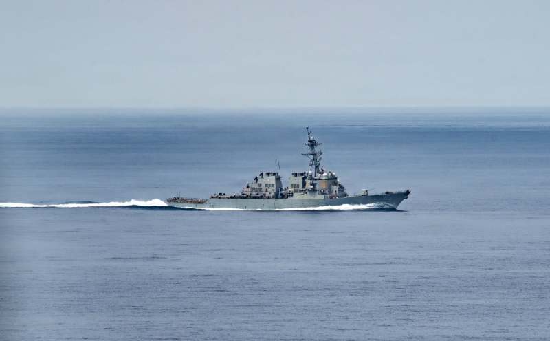 US Navy destroyer left without power for four days in South China Sea