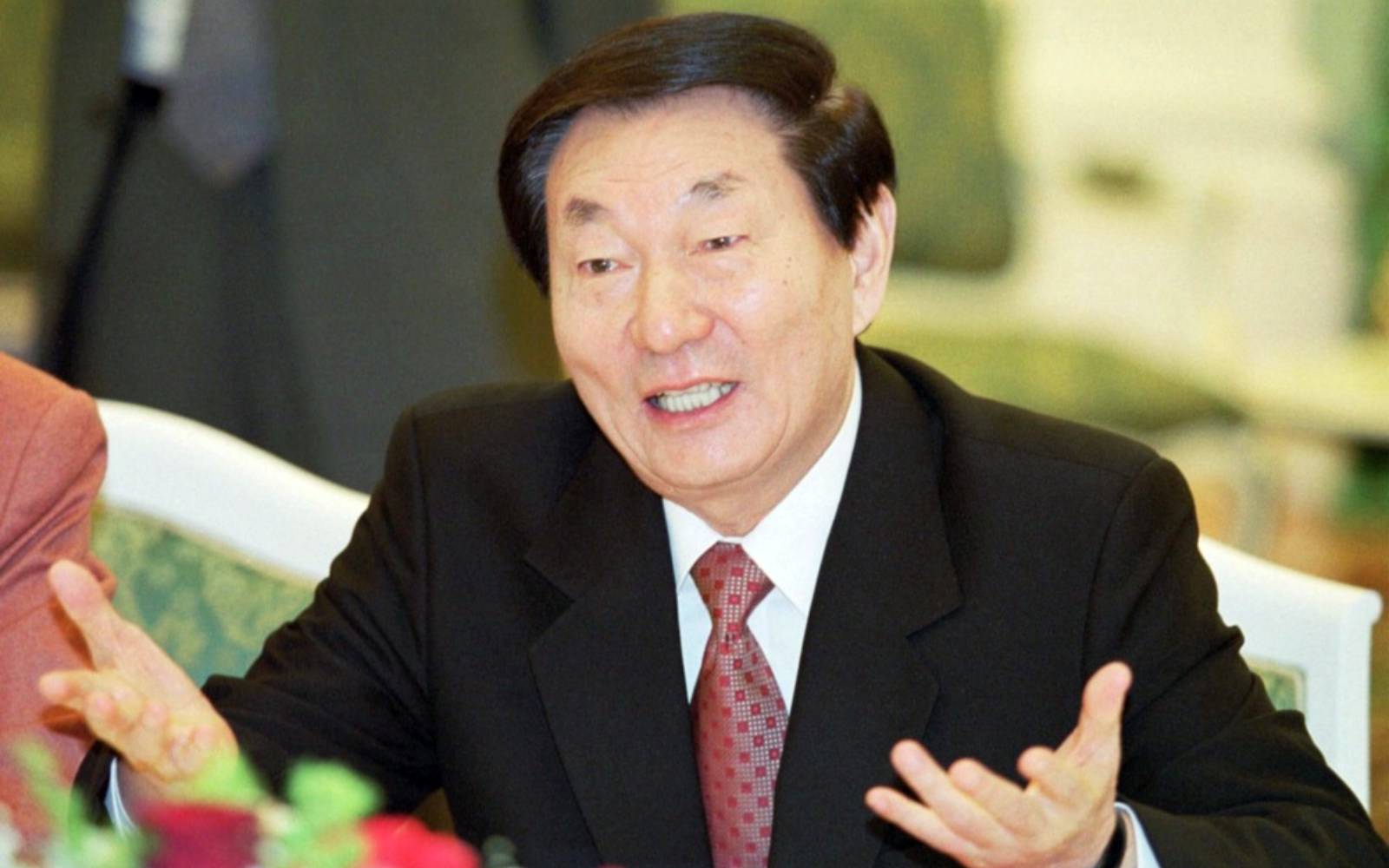 China lowers flags, tightens security for former premier Zhu Rongji’s funeral