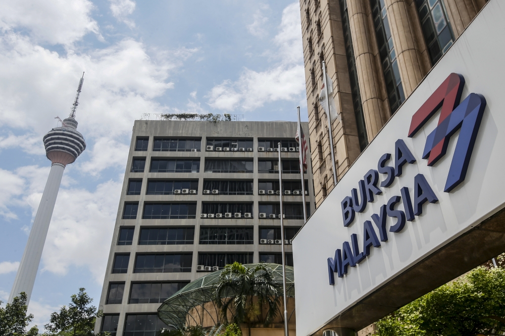Bursa Malaysia’s key index ends at intraday high on selective buying in heavyweights