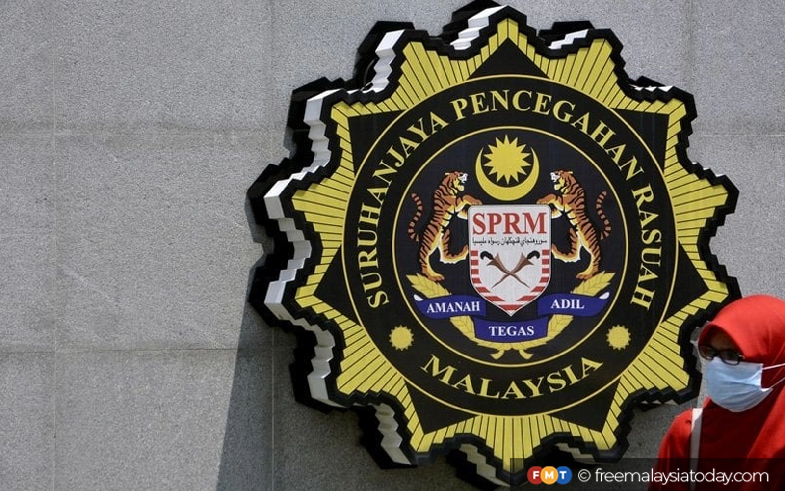 MACC nabs 3 more in Tabung Haji RCI probe