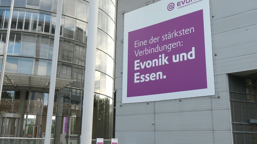 Chemistry: BASF increases takeover bid for Evonik to more than eleven billion euros