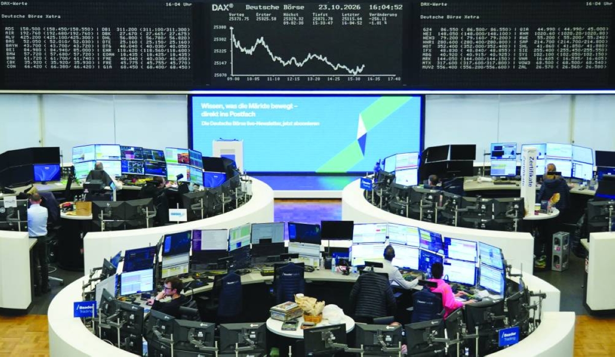 European stocks suffer their steepest weekly loss since early September