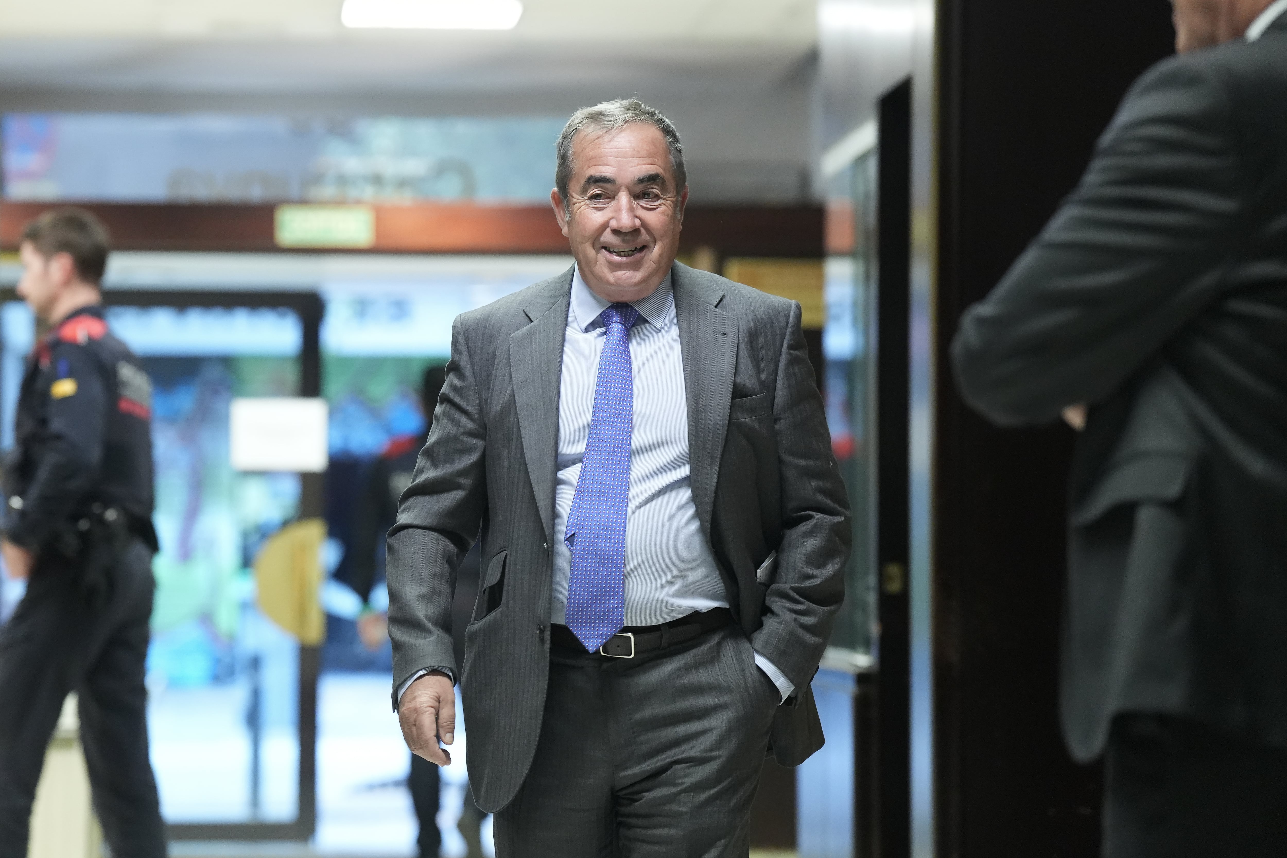 Catalonia's prosecutor's office denies three victims access to the investigation into the rapes they suffered