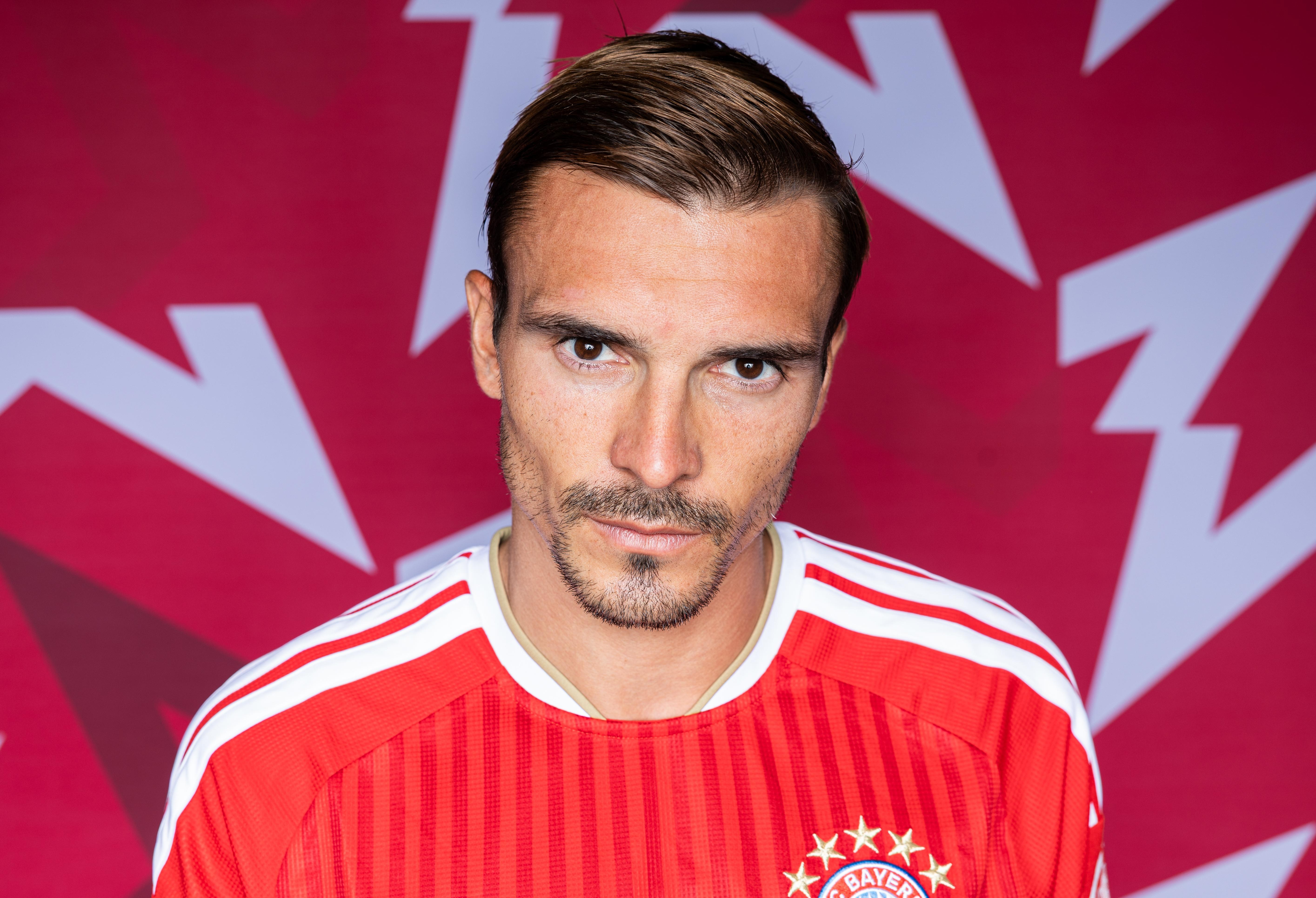 Bayern Munich News: Newcastle United to step up chase for FC Bayern’s João Palhinha; FC Barcelona scoping Arsenal attacker; and MORE!