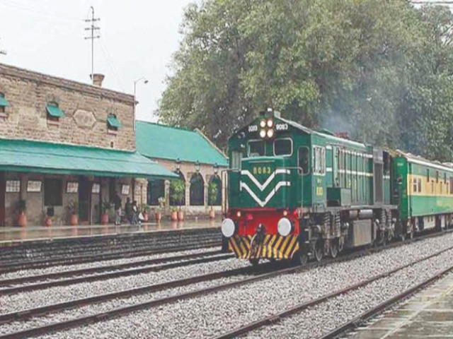 Pakistan Railways declares three-month emergency amid rising train accidents
