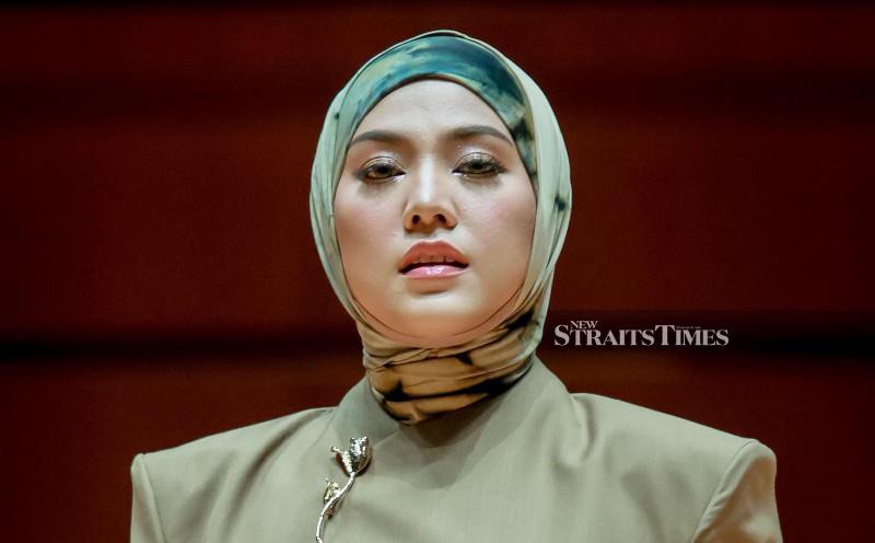 #SHOWBIZ: Shila Amzah responds to fans' complaints over concert issues: 'I sincerely apologise'