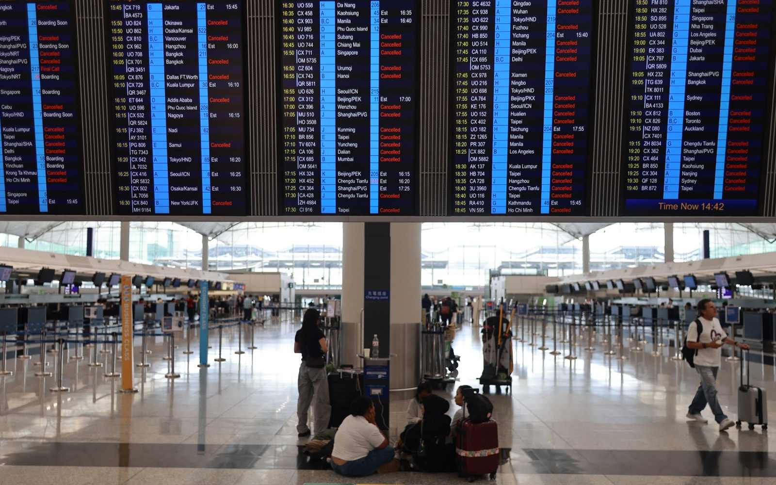Lelaki China tiba di Hong Kong dari P Pinang ditahan bawa dadah