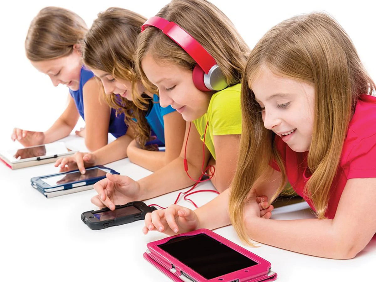 UAE steps up efforts to protect children from online threats