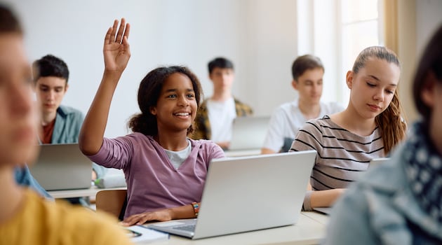 Spending on digital devices for secondary school pupils now as much as €850, survey finds