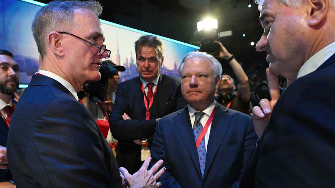 Trump ballroom official held quiet Kremlin talks