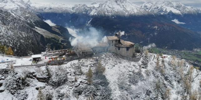 Fire tears through Hitler's mountain retreat, suspect detained