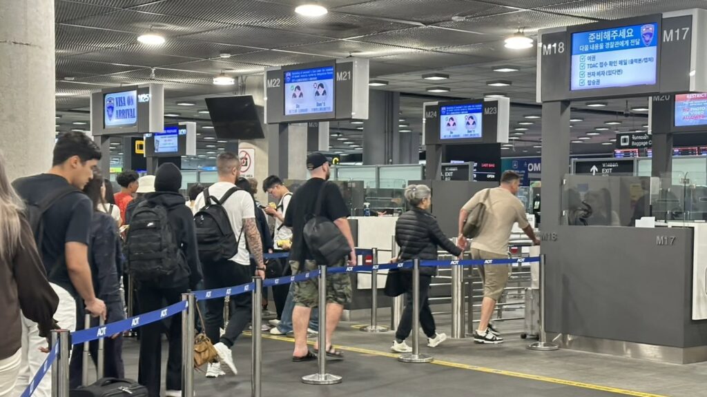 Thailand to Speeds Up Airport Arrivals With Auto Gates