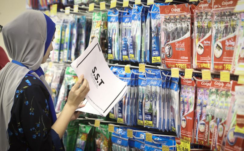 Govt open to studying GST-SST combination for more progressive tax system