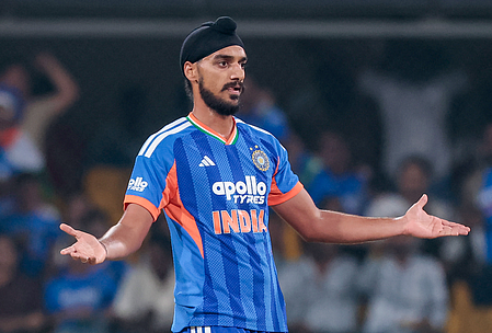 Arshdeep Singh breaks Bhuvneshwar Kumar's T20I record