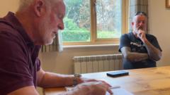 Solar panel complainer now 'supporter of plan'