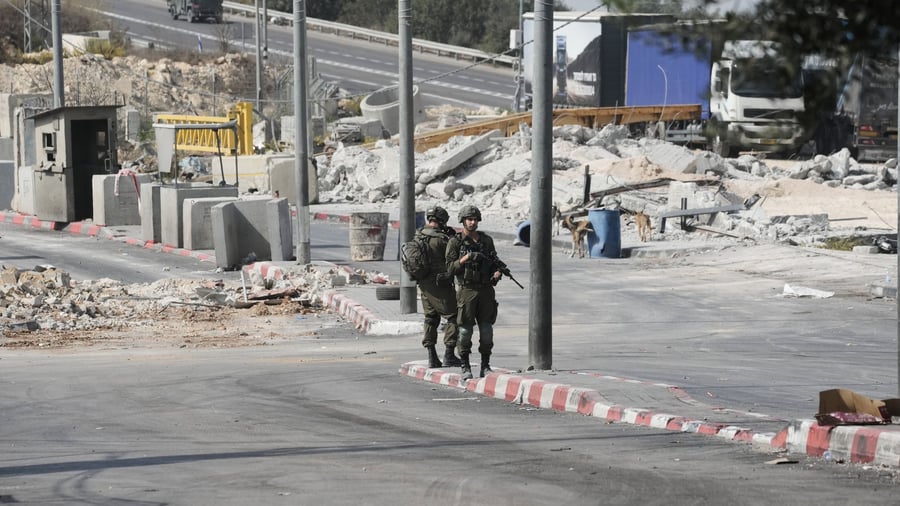 The situation at a glance: Israeli army: lockdown in the West Bank on election day
