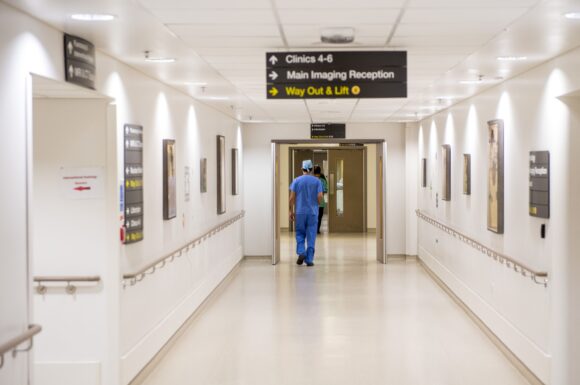‘Horrific’ Conditions Grip UK Hospitals Unprepared for Heat
