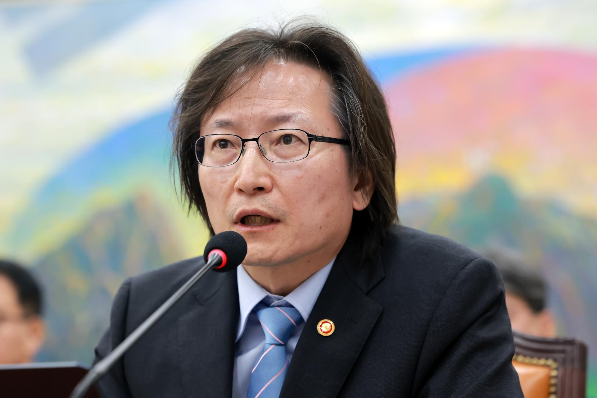 Corporate watchdog chief calls for tougher penalties for obstructing investigations