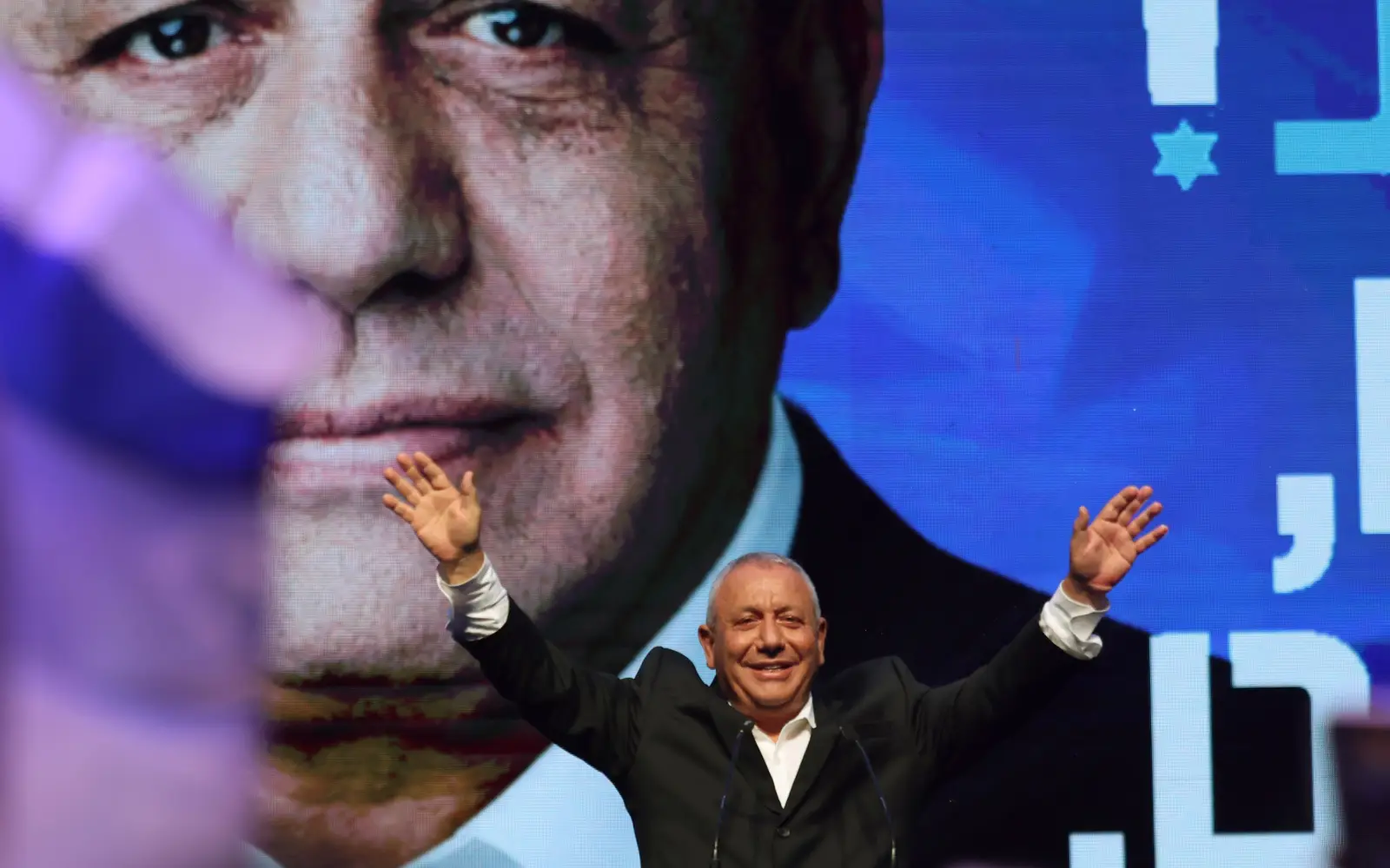 Israel’s Eisenkot vows unity as Netanyahu paints him as soft on Iran