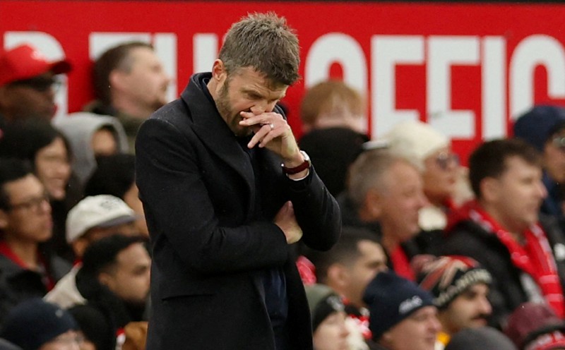 Carrick on the brink as Man Utd misery mounts, Isak stars for Liverpool