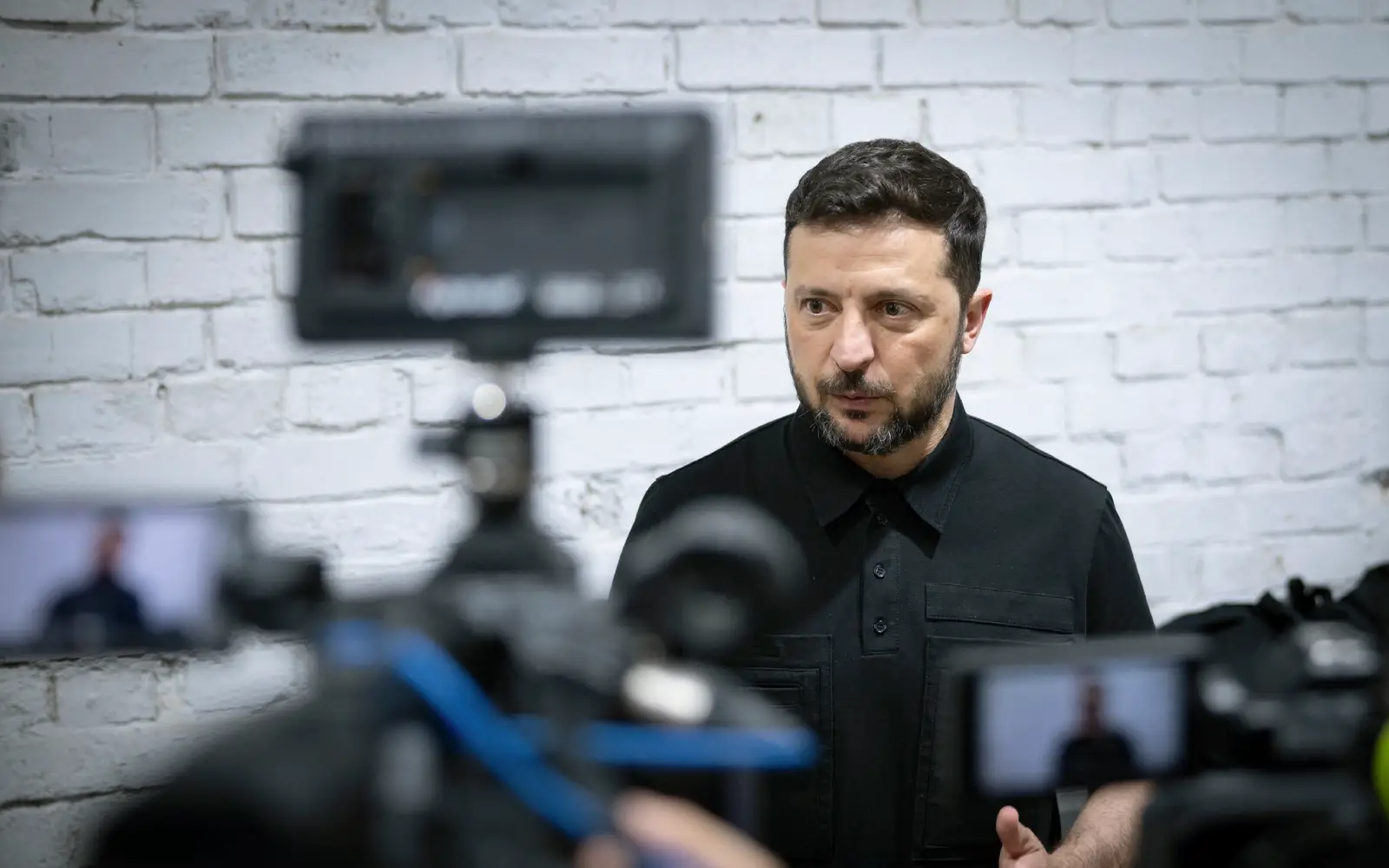 Zelensky says trilateral US-Ukraine-Russia meeting to take place in November