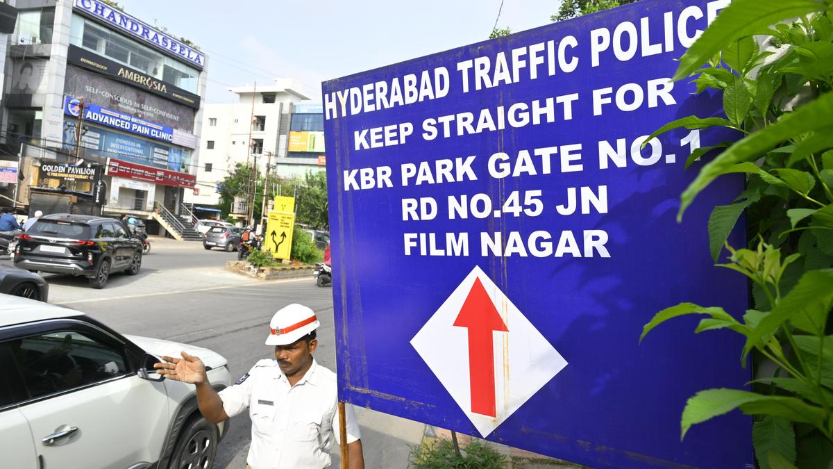 Hyderabad’s KBR Park turns into traffic rotary as police implement one-way rule