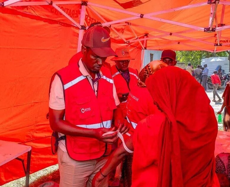 Kenya Red Cross steps up aid for families displaced by insecurity in Moyale