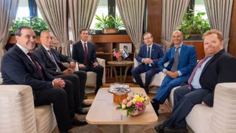Kushner hails ‘very good’ meeting with Netanyahu after Hamas talks on Gaza peace plan