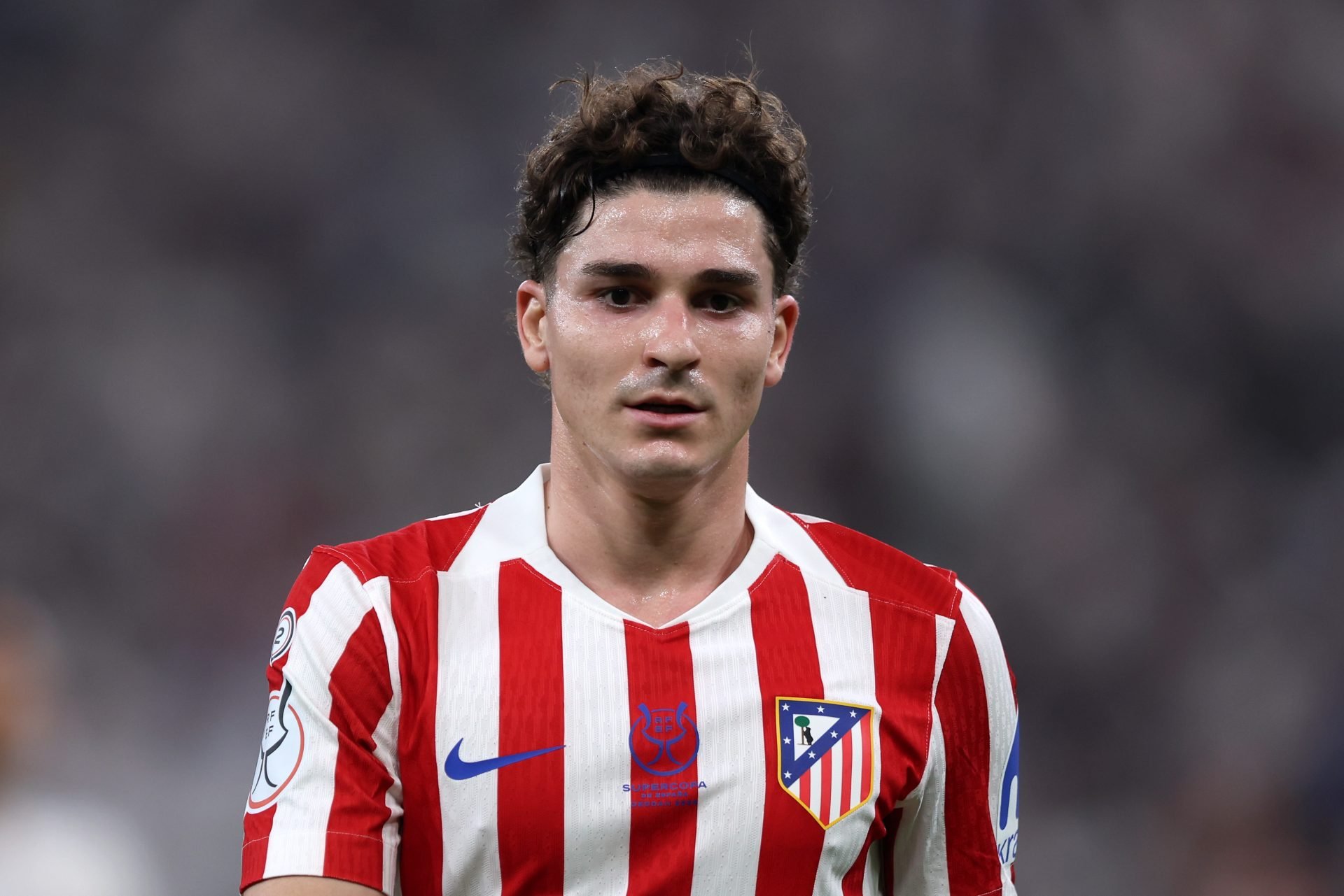 Barcelona ready to wait until deadline day for priority target; could also return in January