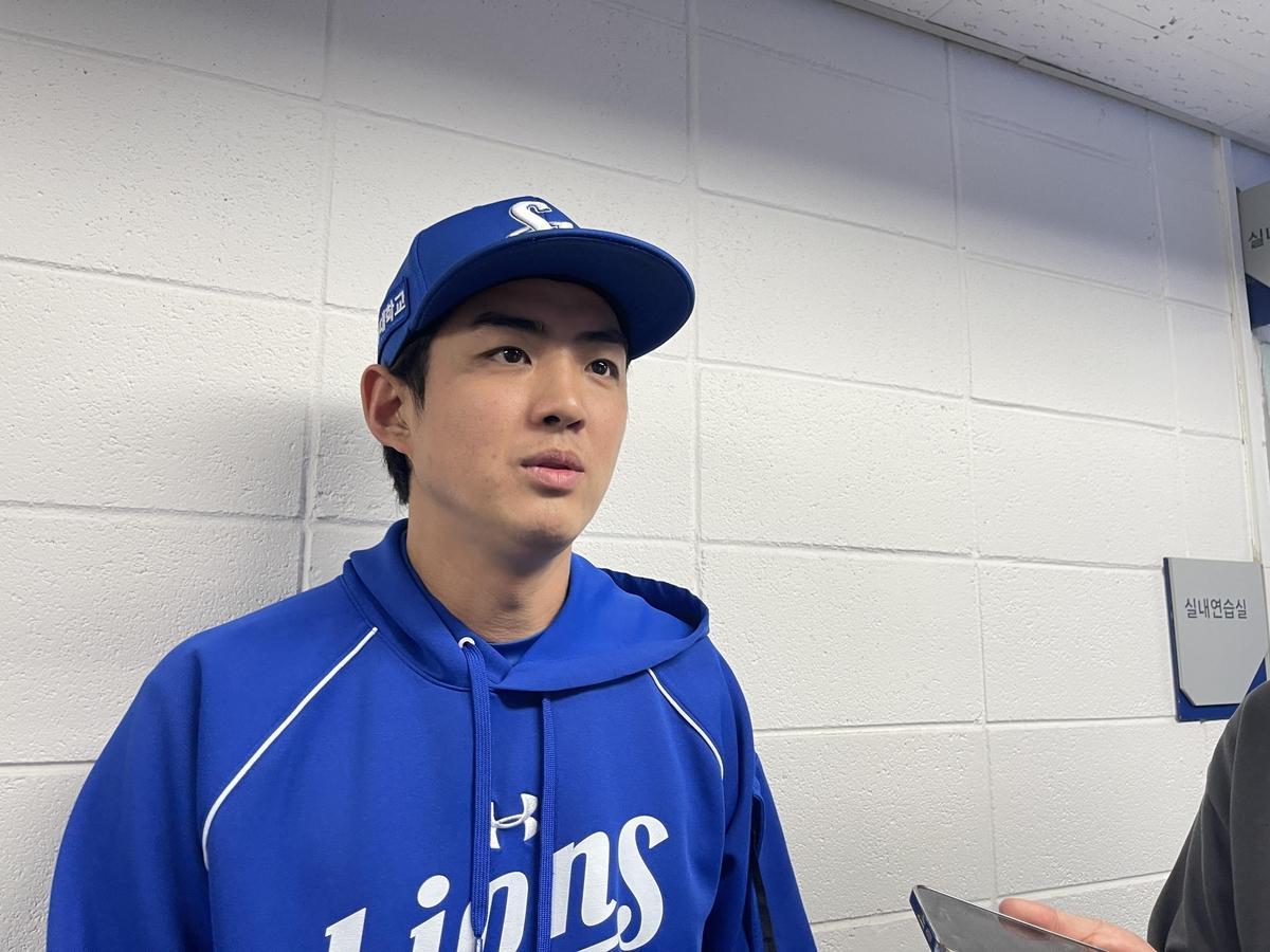 Back from injury, Lions captain willing to do whatever it takes to win in KBO postseason