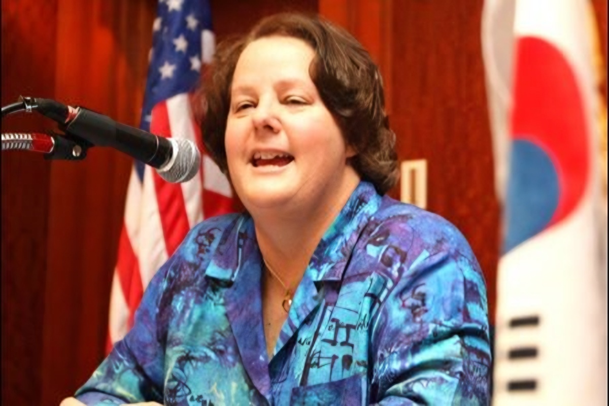 Who is Tami Overby?
