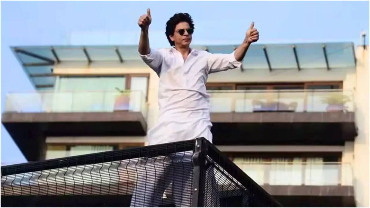 Shah Rukh Khan’s mannat sees two snakes; one rescued, another still missing: report
