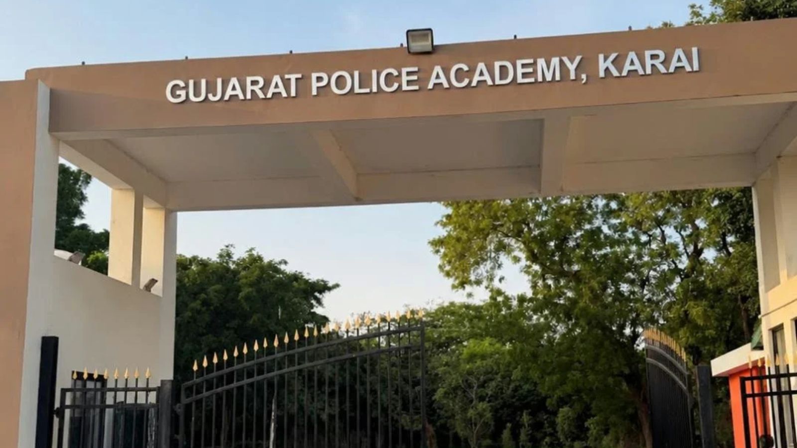 Gujarat High Court pauses dismissal of DySP accused of sexual harassment