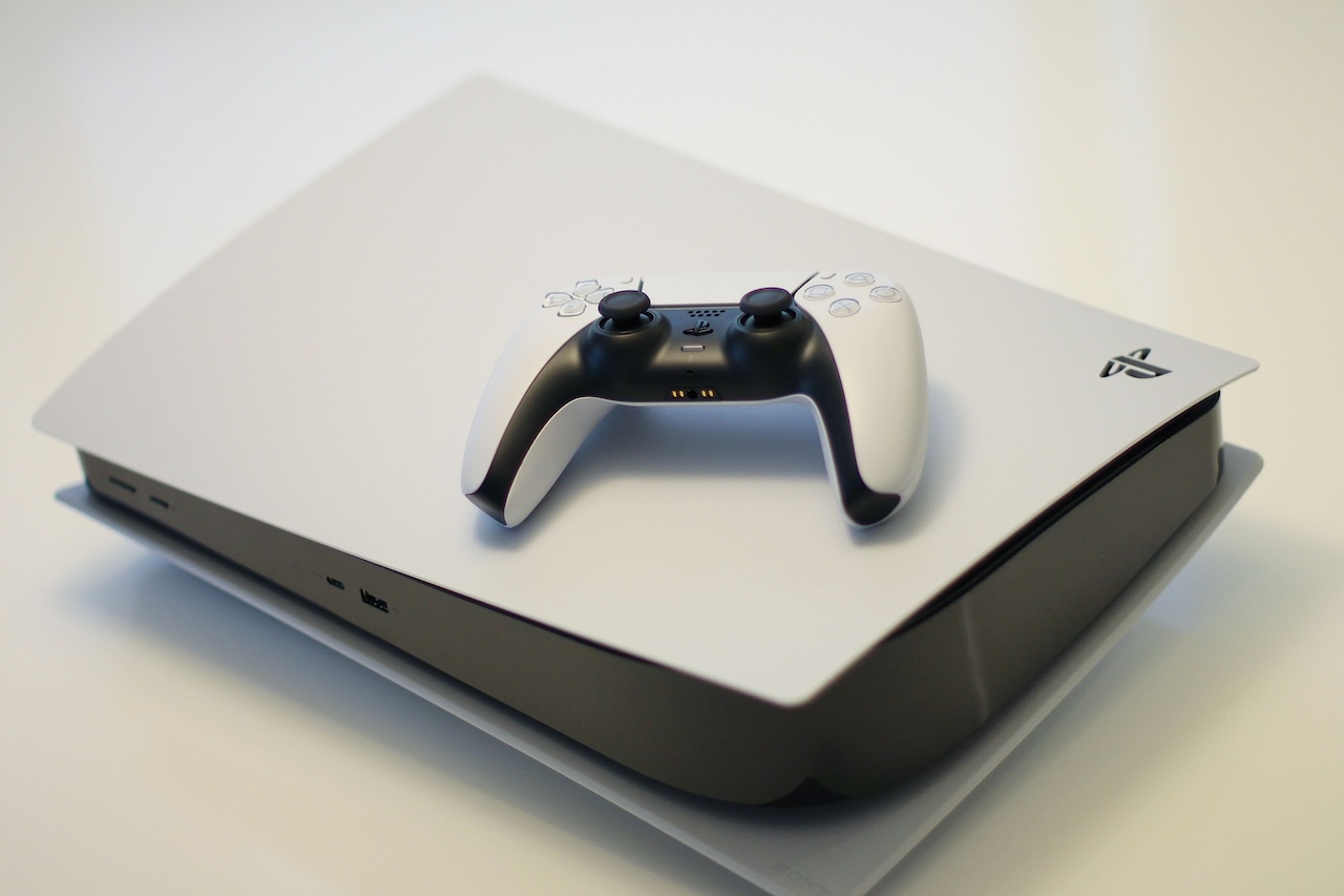 Sony’s Disc-Free PlayStation Tests Whether You Still Own Your Games