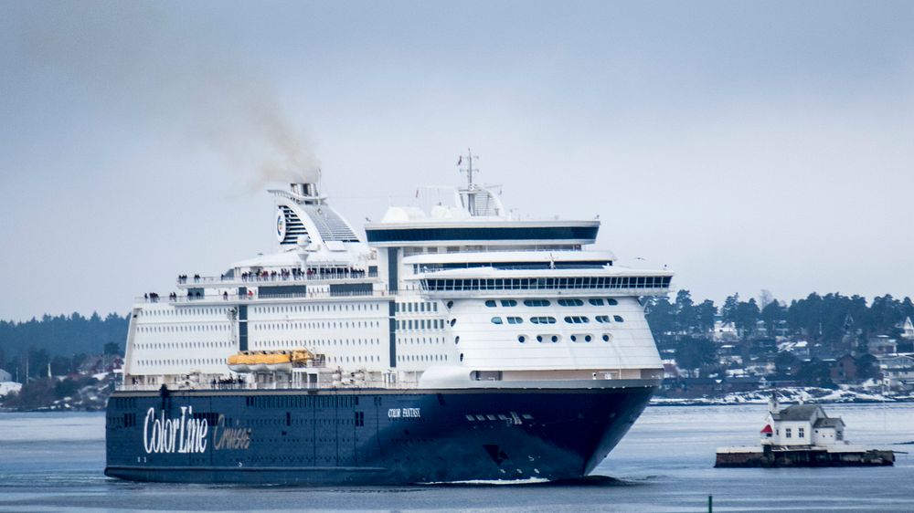 Svenske Stena kjøper Color Line