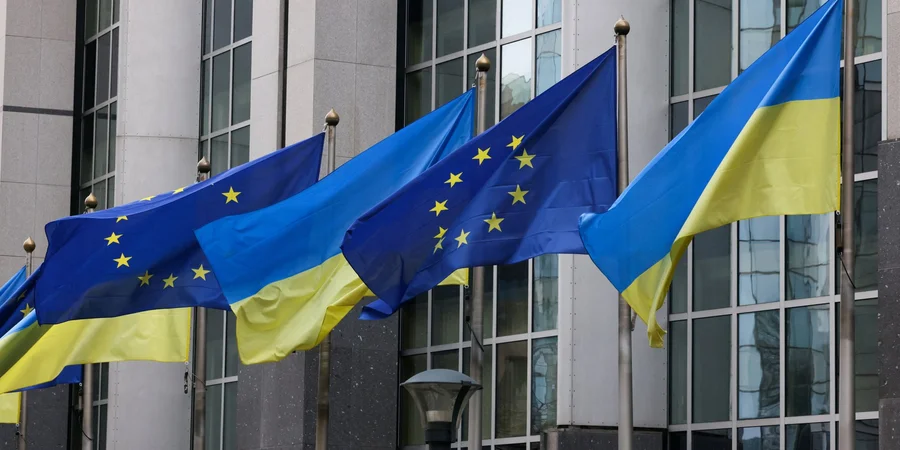 EU extends Ukrainian temporary protection through 2028 with new military status rules