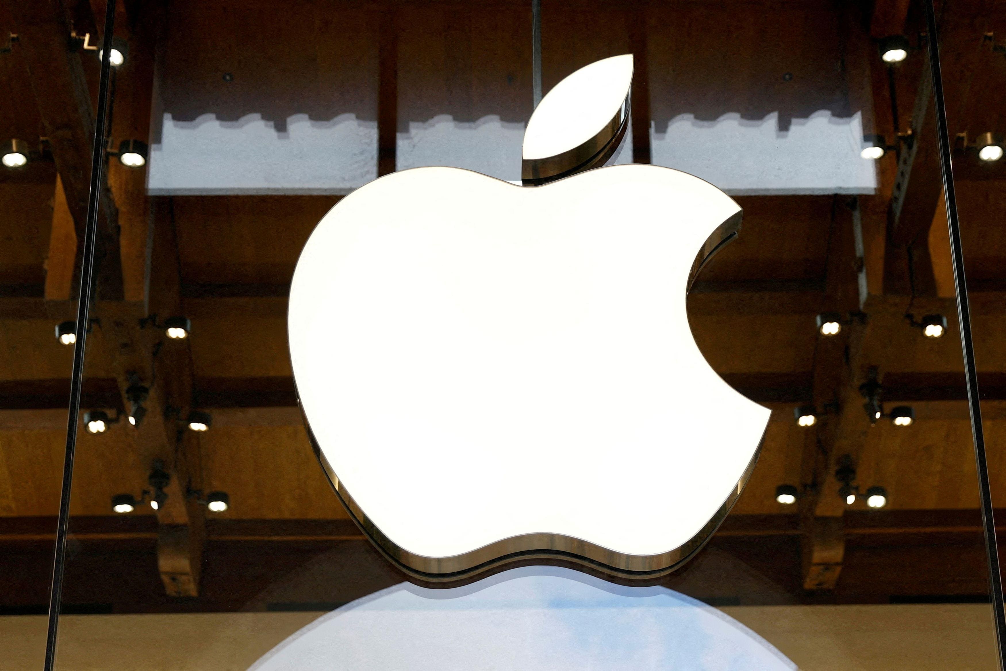 Apple software hints at foldable iPhone, camera-equipped AirPods, and more