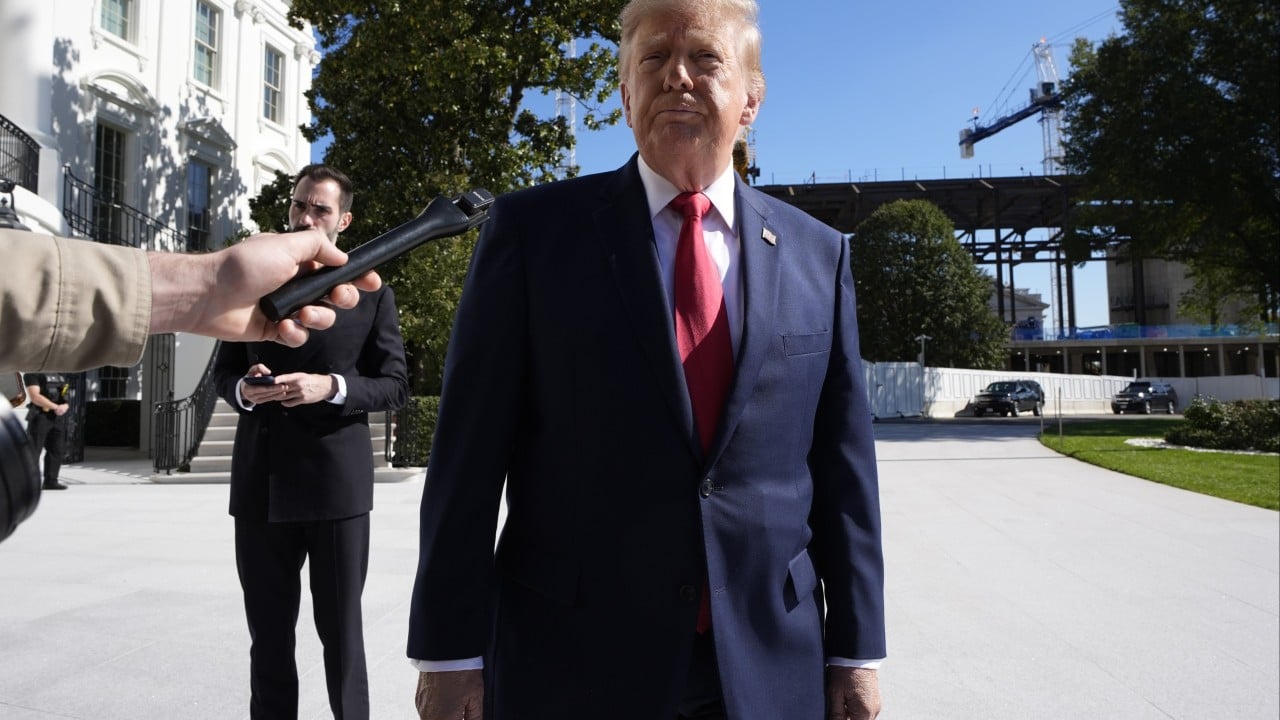 6 US citizens sue Trump, saying media ban deprives them of news as audience stakeholders