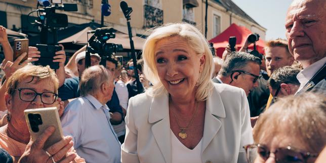 How the French government is convincing banks to loan Le Pen funds for her campaign