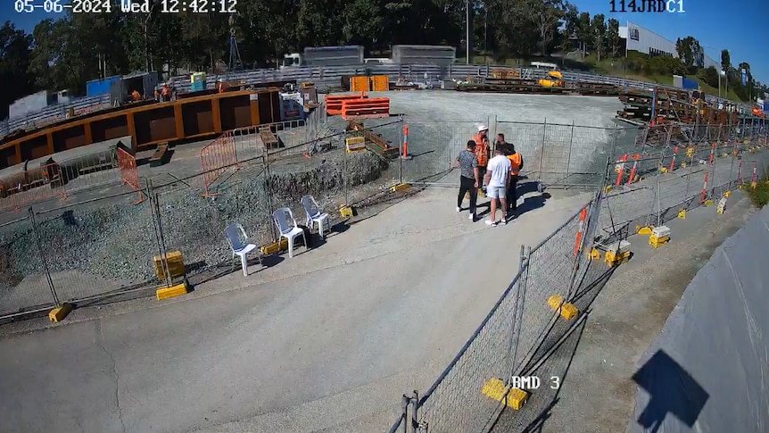 Construction worker confronted by men linked to bikie gang, CFMEU inquiry hears