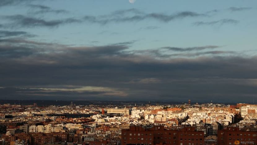 Spain relaxes initial proposal for data-center rules