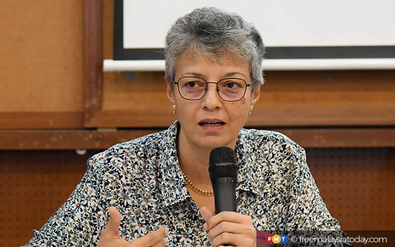 Teach inter-civilisational history to counter intolerance, scholar says