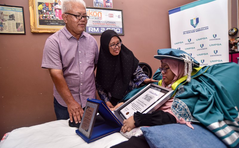 Dr Siti Hawa's mother recalls final days of SMA scholar who defied odds