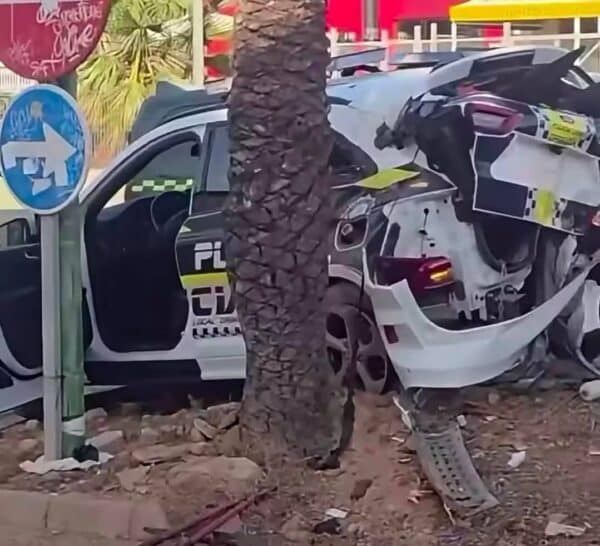 Suspect Tasered and Arrested After Police Car Rammed During Orihuela Costa Chase