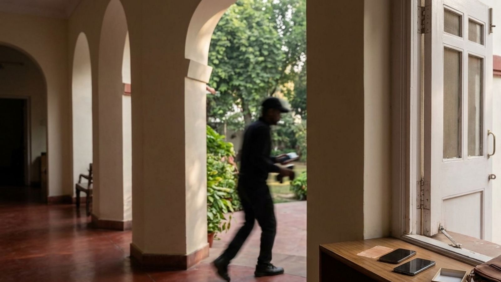 Delhi cop left back door of his Lutyen’s house open. A thief walked in