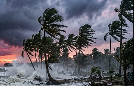 Cyclone Arnab bears down on India: 136,000 evacuated as Andhra, Odisha on alert