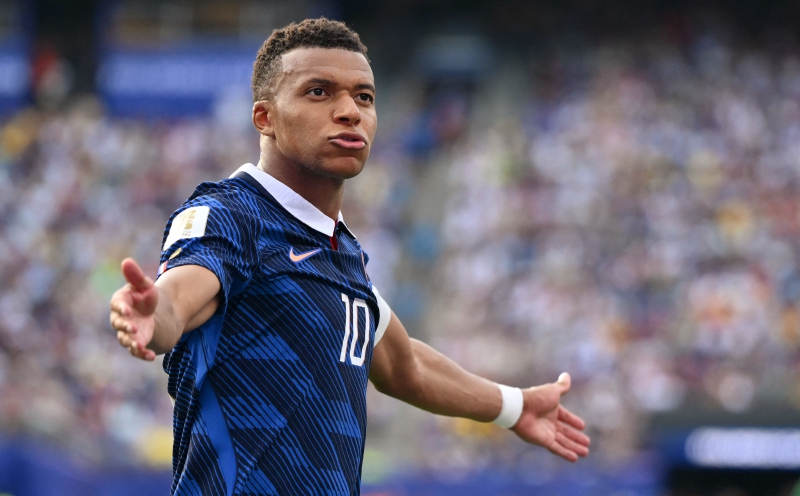 Mbappe says sorry after Mao Zedong joke sparks China brand boycott