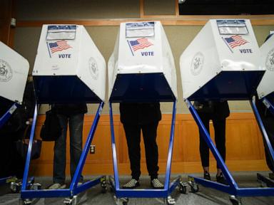 Midterm elections live updates: 1 week until high-stakes elections