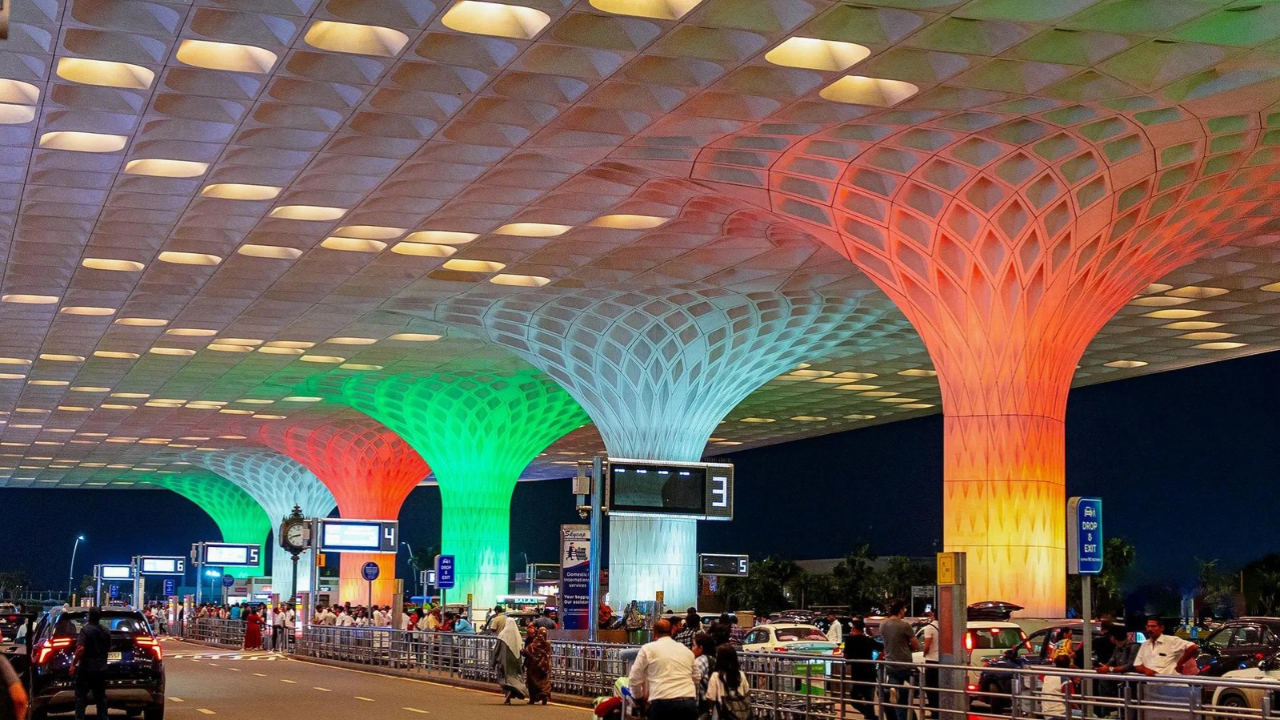 Mumbai airport switches to manual processing after network glitch, flight ops unaffected